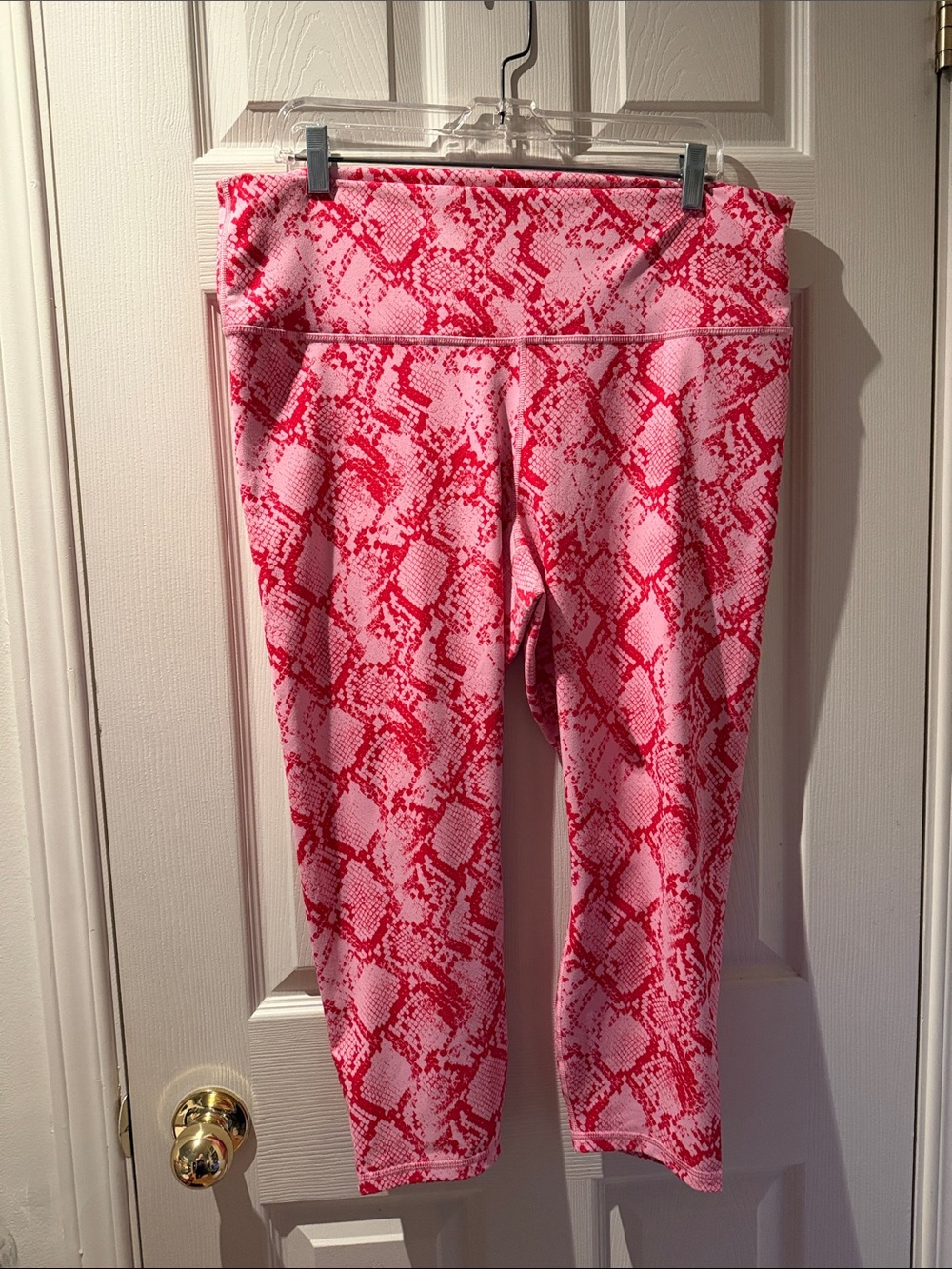 90 - Fabletics Pink & Red Snake Print Leggings